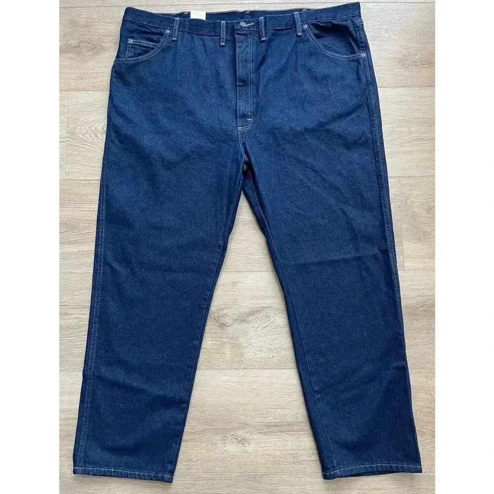Wrangler Rugged Wear Men's Classic Fit Denim Jeans 48x30 NEW WITH TAGS